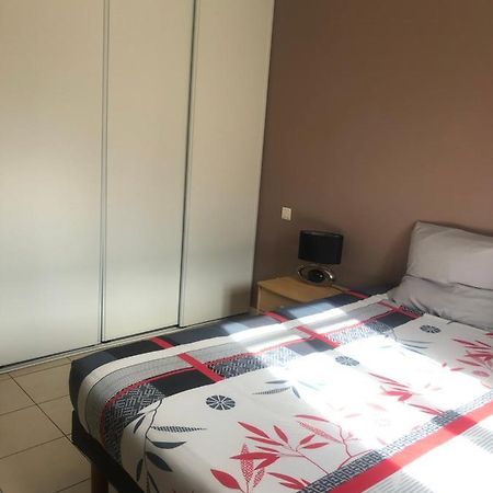 Le Rayon Du Soleil Apartment Trémolat Екстериор снимка